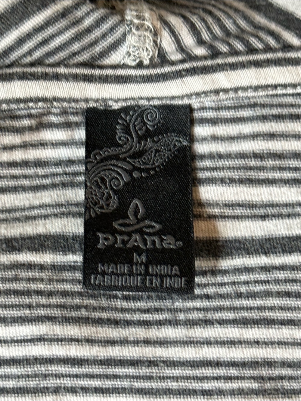 Prana Black Striped Lightweight Scoop Neck Long Sleeve Hoodie Top, size M - Picture 8 of 11